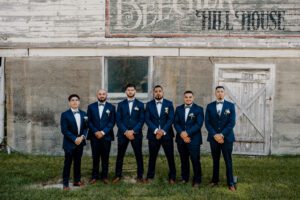 Washington wedding photographer capturing groomsmen at Beecher Hill House in Leavenworth Washington