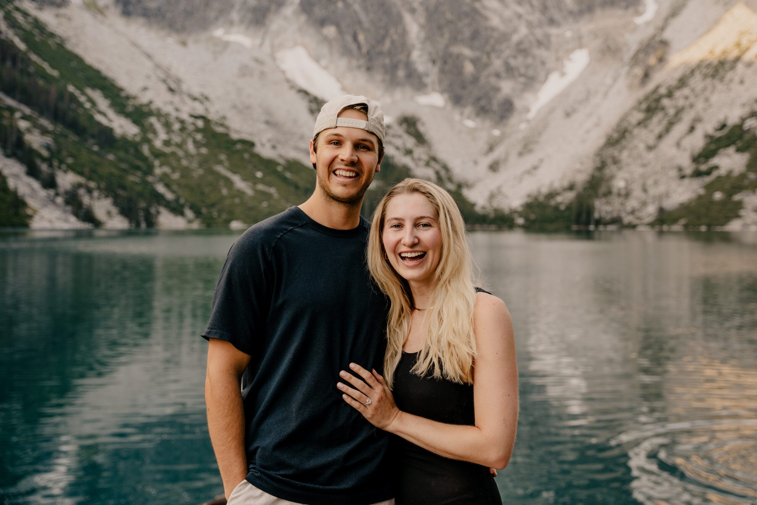 Man surprises his girlfriend by proposing at Lake Colchuck in Leavenworth, Washington