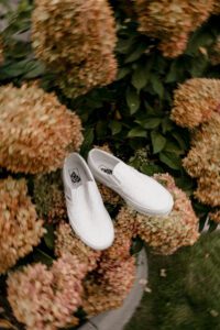 vans wedding shoes in pink hydrangeas