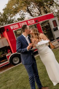 Mama Tina's pizza truck at Lake Chelan wedding